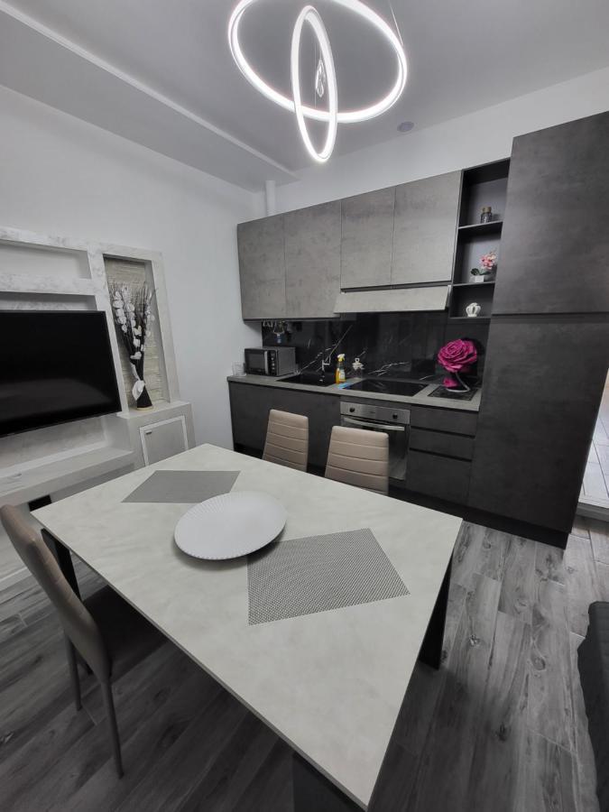 Residenza Giulia Daire Brescia Dış mekan fotoğraf